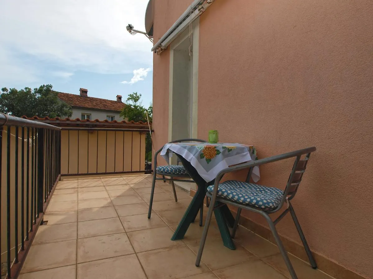 Apartments Davor 1676 Banjole