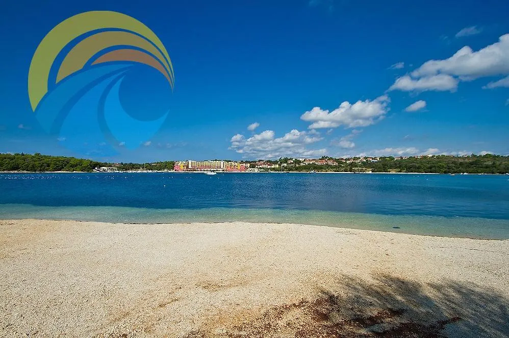 Apartments Davor 1676 Banjole